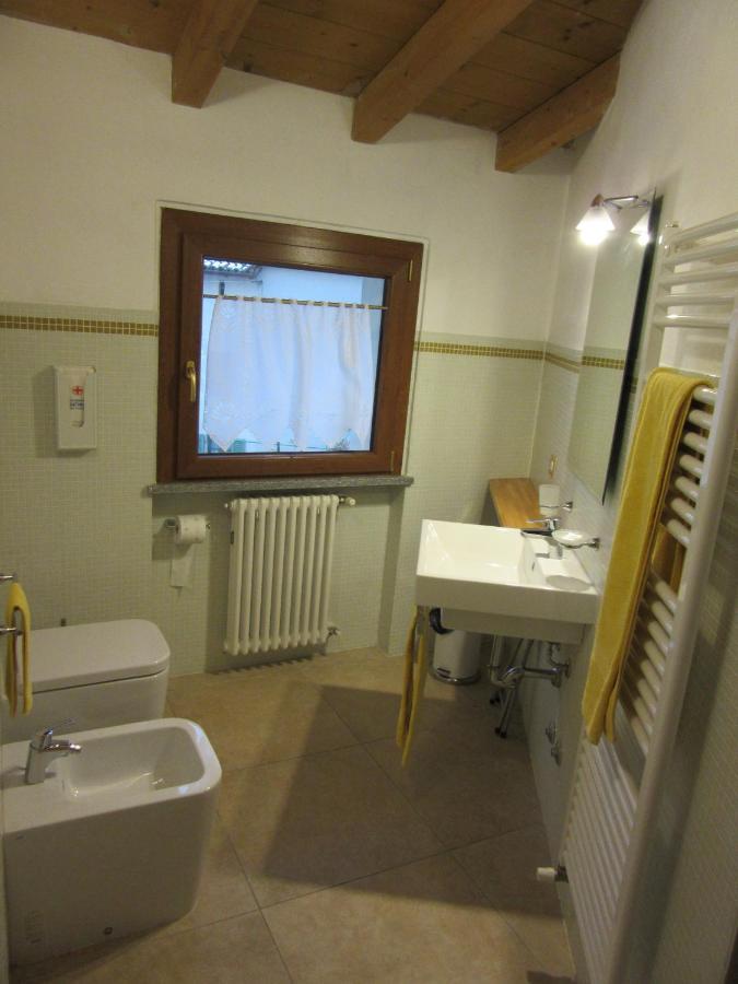 Bed and Breakfast Gli Acini Pietra de' Giorgi Екстер'єр фото